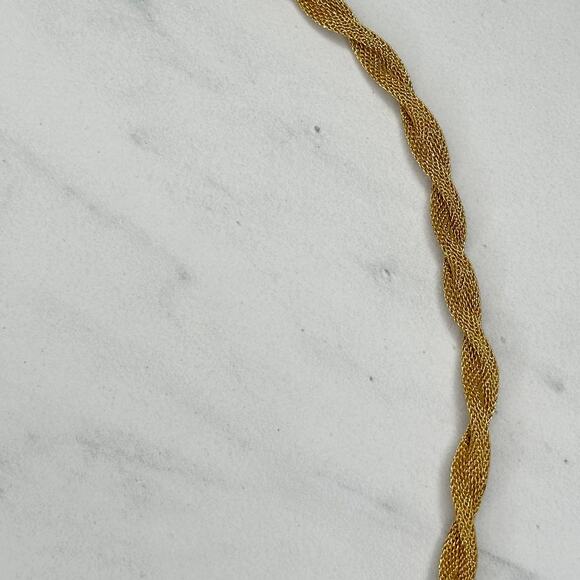 Vintage Gold Twisted Mesh Chain Belt Hook Closure Small (S) โจ - Picture 10 of 11